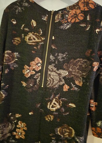 Siyah iri çiçek Desenli Uzun Triko kumaş Elbise - Görsel 2