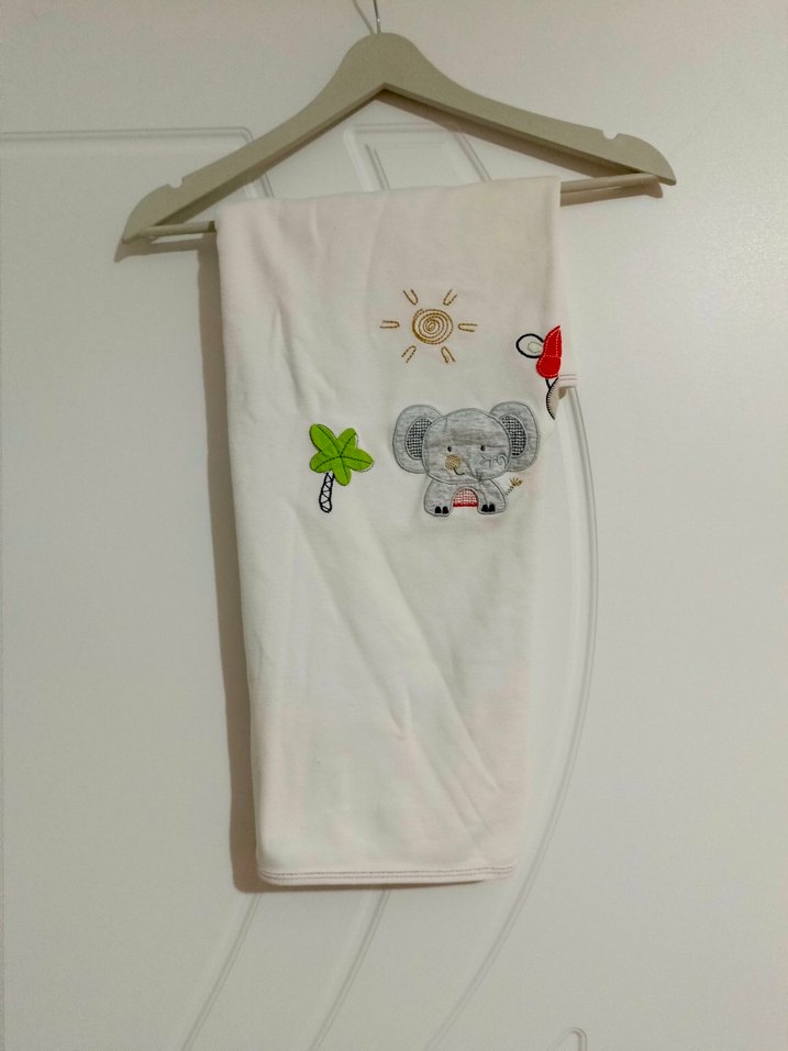 Sarı Çizgili emzirme önlüğü - Görsel 4