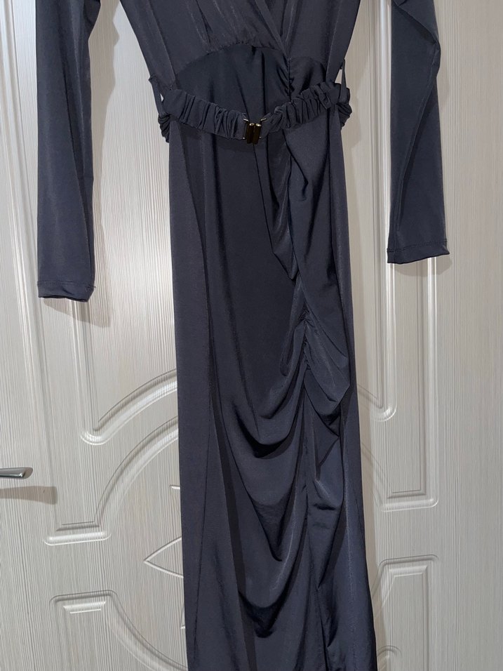 Gri Kemerli Uzun Elbise - Görsel 2