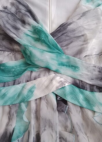 Şifon  midi elbise - Görsel 3