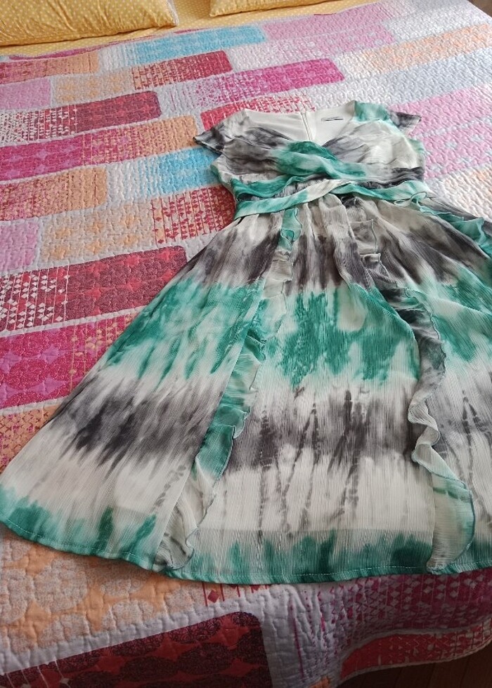 Şifon  midi elbise - Görsel 2