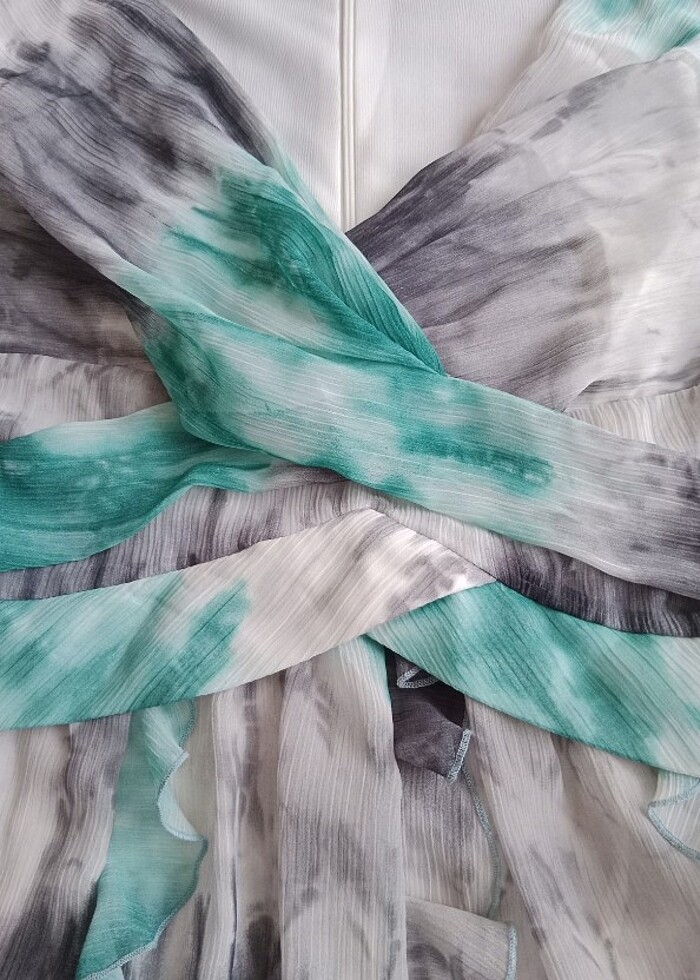 Şifon  midi elbise - Görsel 3