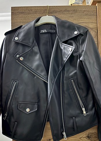 Zara Kadın Siyah Deri Biker Ceket - Görsel 2