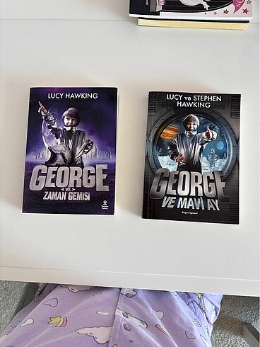 George ve mavi ay, George ve zaman gemisi