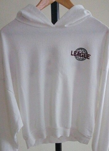 TRENDYOL BEYAZ BASKILI SWEATSHIRT 