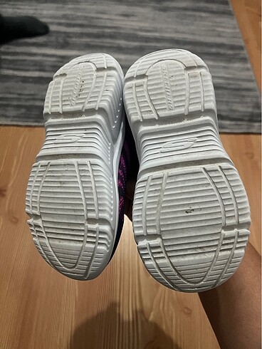 23 Beden pembe Renk Skechers