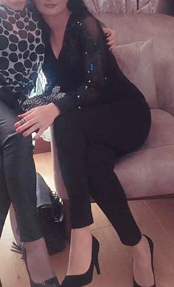 m Beden Kısa siyah tüylü elbise