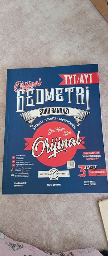ORİJİNAL TYT AYT GEOMETRİ SORU BANKASİ