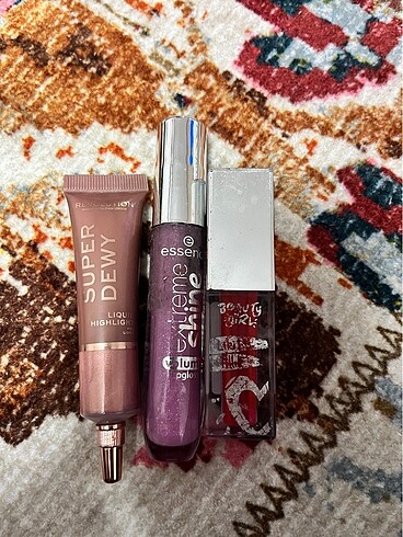 Allık&lip gloss&lip and cheek