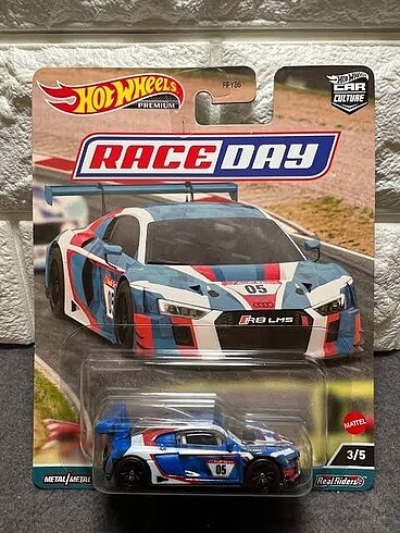 R8 hotwheels premium