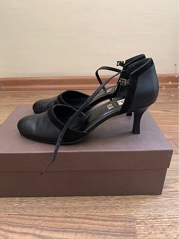 Fellini Klasik topuklu ayakkabı