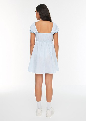 Çiçek işlemeli keten elbise - Görsel 4