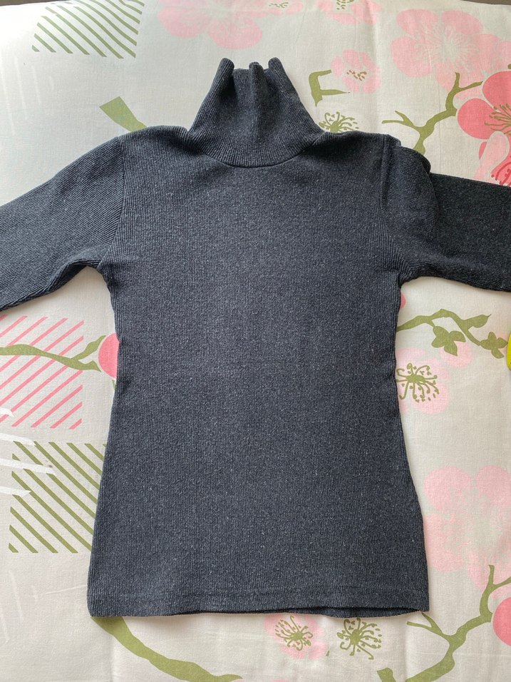 Gri Boğazlı Kadın Triko Kazak - Görsel 3