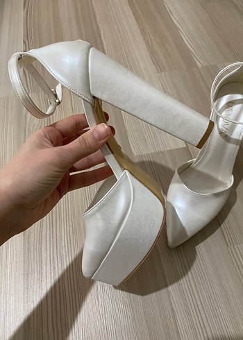 Beyaz Platform Topuklu Gelin Ayakkabısı - Görsel 3