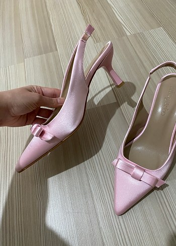Topuklu ayakkabı - Görsel 7