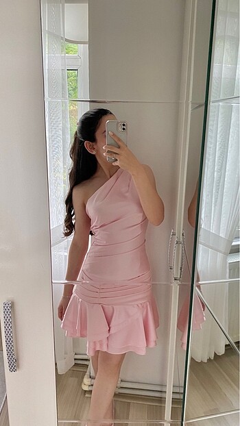 xs Beden pembe Renk Tek kol pembe saten elbise