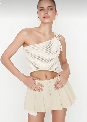 36 Beden Bej Pilili Loose Fit Keten Mini Şort