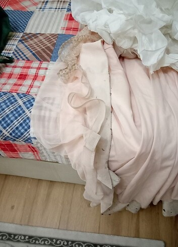 40 Beden çeşitli Renk Bayan abiye