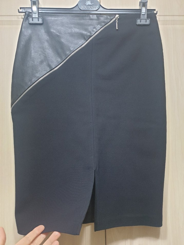 Fermuarlı Siyah Deri Midi Kalem Etek - Görsel 2