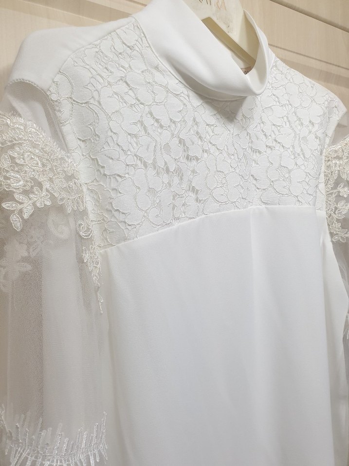 Dantel Detaylı Beyaz Kadın Bluz - Görsel 3