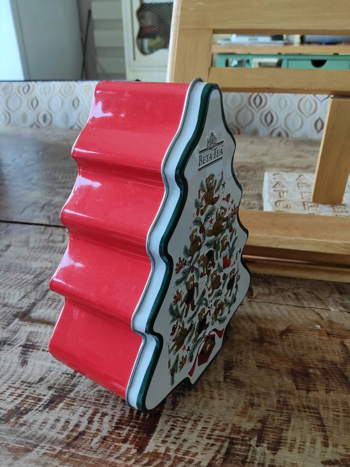 Beta Tea Ayı Temalı Yılbaşı teneke kutu - Görsel 2