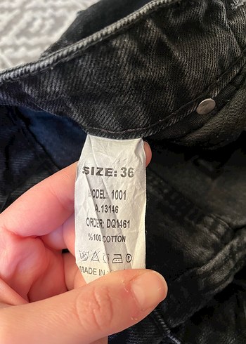 Düğmeli Kadın Kot Pantolon - Görsel 3