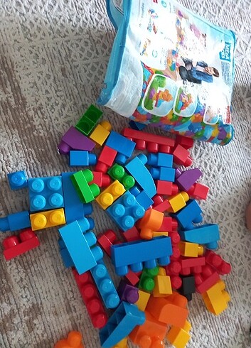 Fisher price ilk legolarim