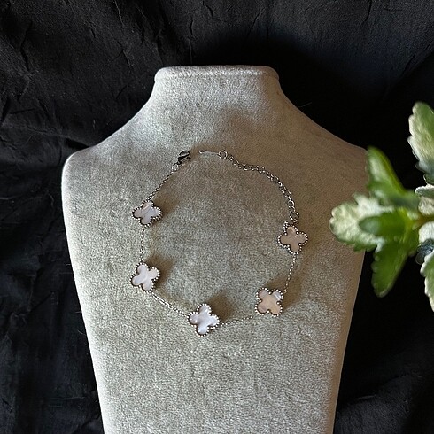 Van Cleef & Arpels Van Cleef & Arpels Bileklik