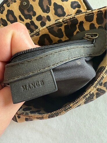  Beden Mango leopar çanta