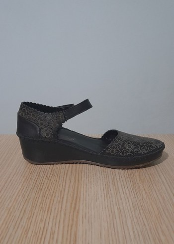 Çiçek Desenli Dolgu Topuk  bilekten bağlamalı Kadın Ayakkabı - Görsel 4