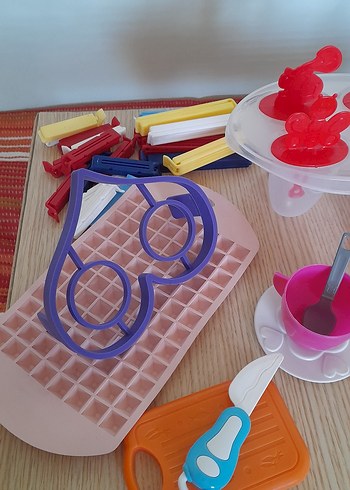 Renkli karışık plastik silikon ürünler - Görsel 6