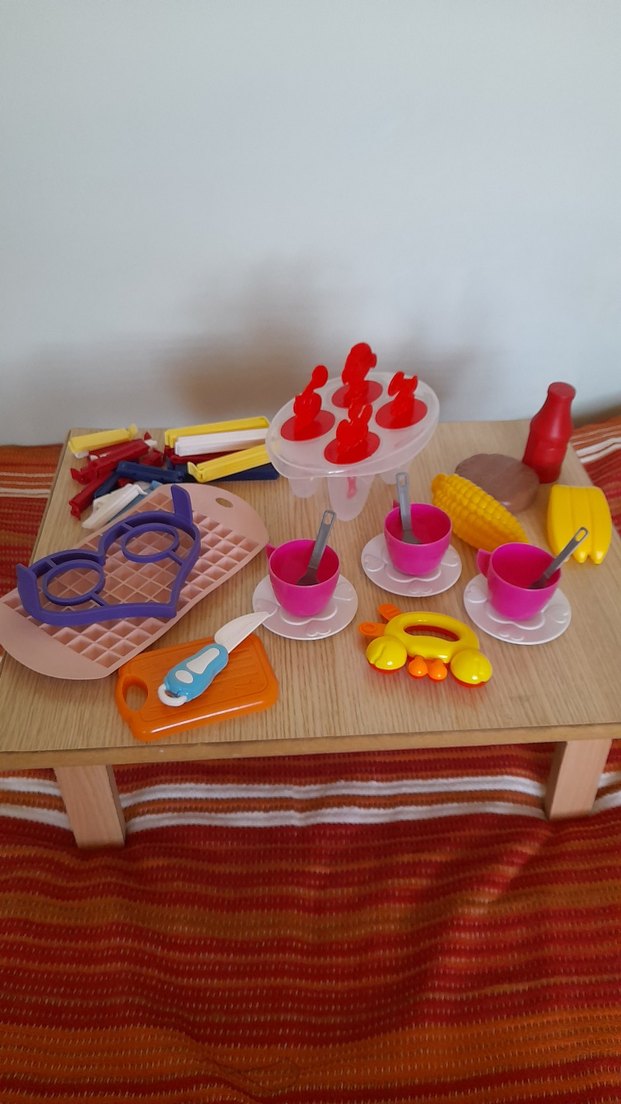 Renkli karışık plastik silikon ürünler - Görsel 2