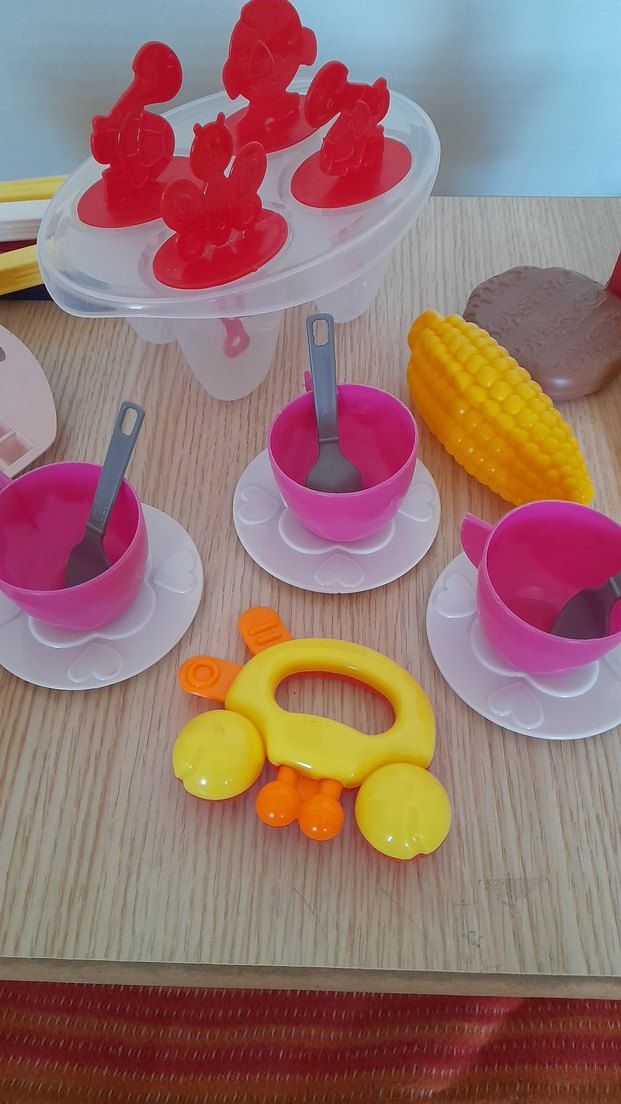 Renkli karışık plastik silikon ürünler - Görsel 4