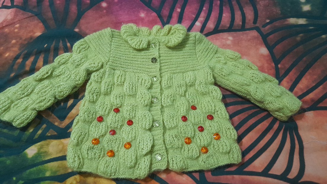 Fıstık Yeşili El örgüsü kız bebek hırkası - Görsel 4