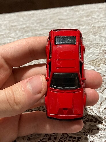  Beden Renk Hot Wheels Alfa Romeo GTV6 3.0 Kırmızı