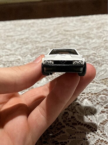  Hot Wheels Alfa Romeo GTV6 3.0 Beyaz