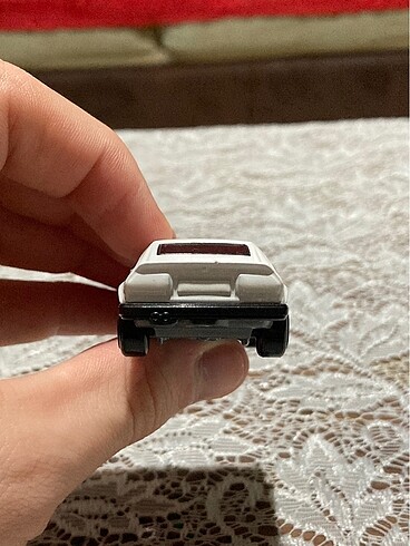  Beden Hot Wheels Alfa Romeo GTV6 3.0 Beyaz