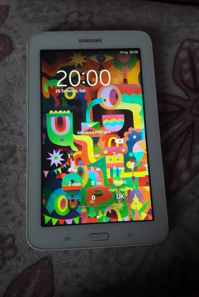 Beyaz Samsung Tablet - Görsel 2