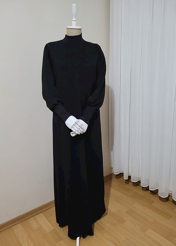 Uzun Siyah Gotik Kadın Elbise