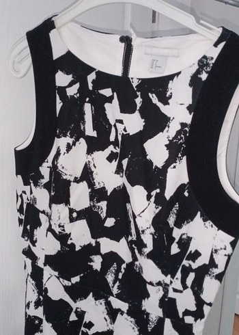 Siyah Beyaz Desenli Uzun Kalem Elbise - Görsel 2