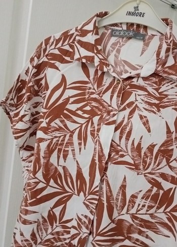 Düğmeli Kısa Kollu Desenli Kadın Gömlek - Görsel 3