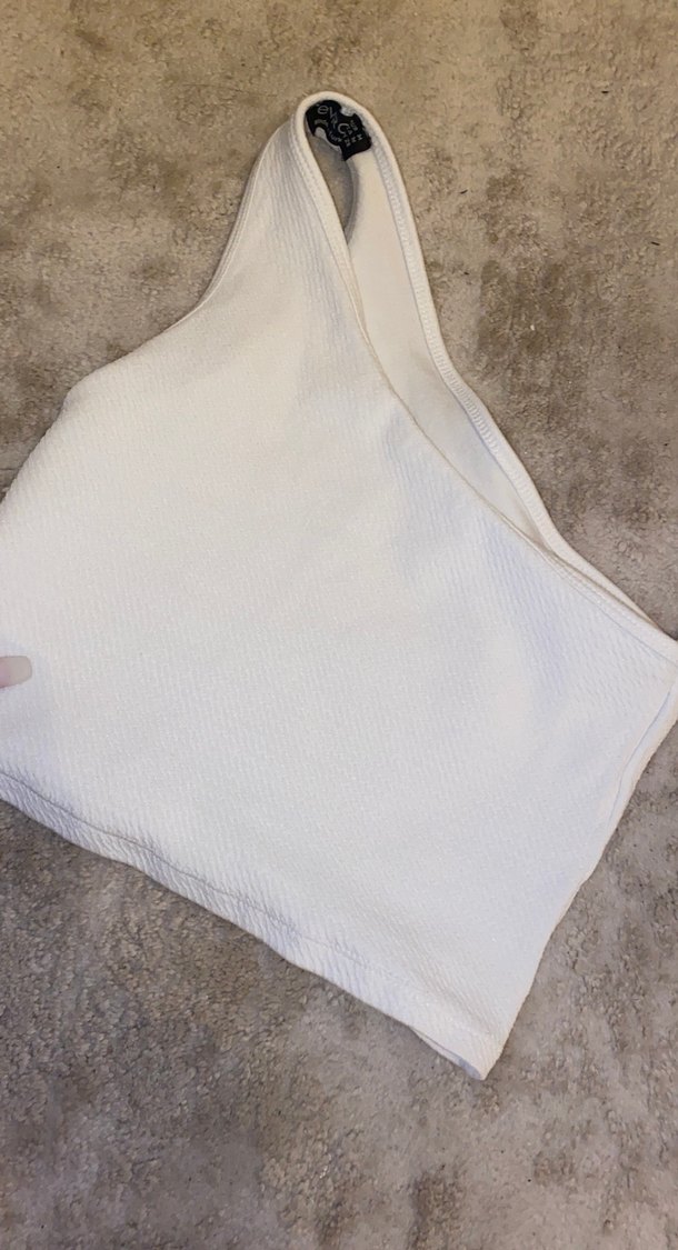 Beyaz Tek Omuzlu Crop Top - Görsel 2