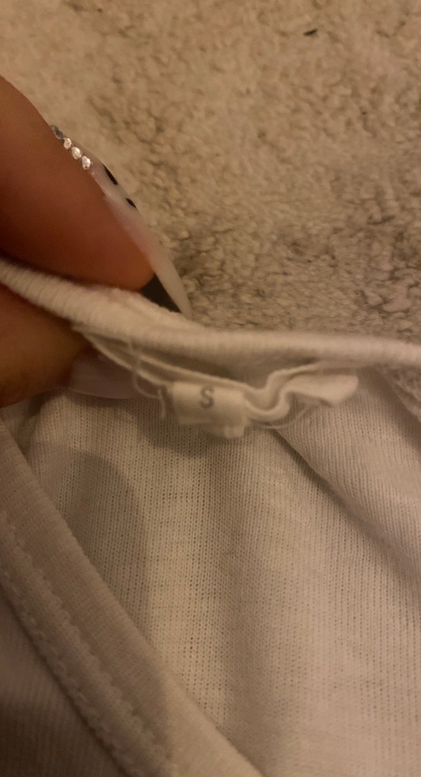 Beyaz Baskılı Kısa Kollu Kadın Tişört - Görsel 2