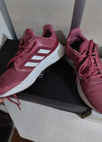 36 Beden pembe Renk Adidas spor ayakkabı