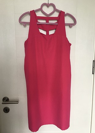 Trendyol & Milla Fuşya pembe dırt detaylı cepli elbise