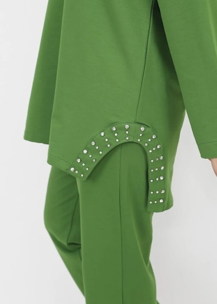 Bayan takım  - Görsel 2