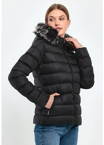 Bayan şişme mont - Görsel 3