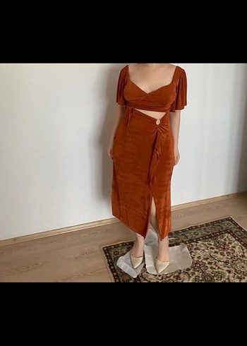 V Yaka Kahverengi Süet Uzun Elbise - Görsel 4