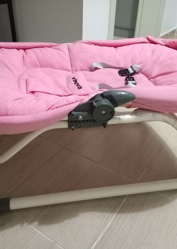 Diğer Pembe Bebek ana kucağı beşik