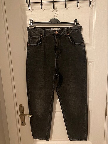BERSHKA SİYAH PANTOLON